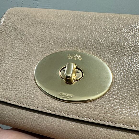 New Coach Leather Foldover Clutch & Pebble leather Crossbody - Picture 12 of 16